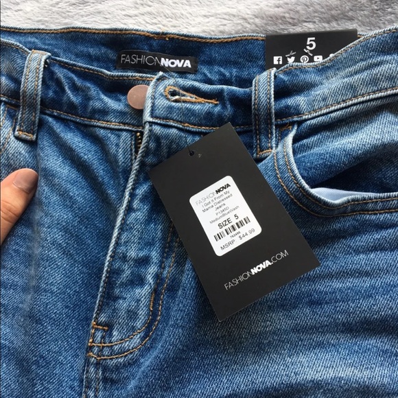 Fashion nova “got it from my mama  jeans” NWT - Picture 3 of 6